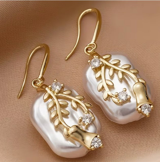 Nyla Earrings